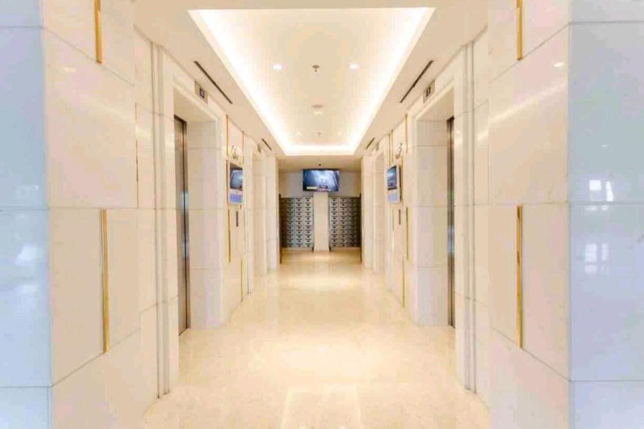Studio Sea View Apartment At Gold Coast Pik By Mysweethome Jakarta Exterior photo
