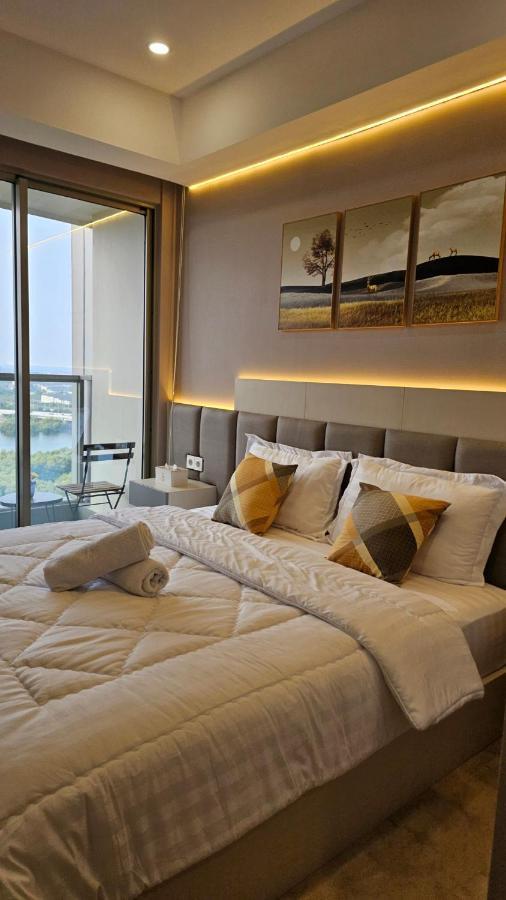 Studio Sea View Apartment At Gold Coast Pik By Mysweethome Jakarta Exterior photo