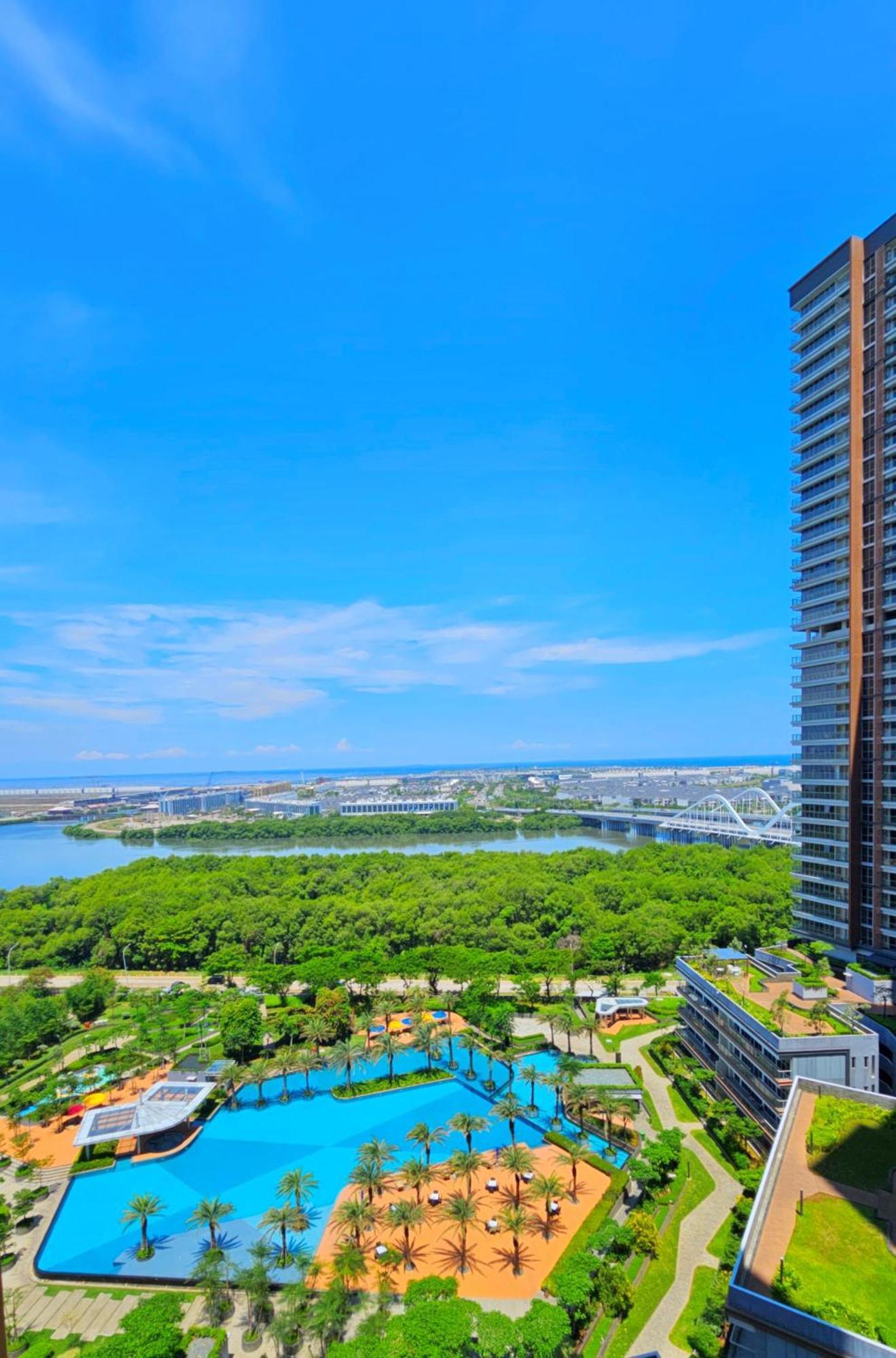 Studio Sea View Apartment At Gold Coast Pik By Mysweethome Jakarta Exterior photo
